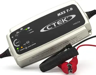 1. Ctek MXS 7.0 12V/7A
